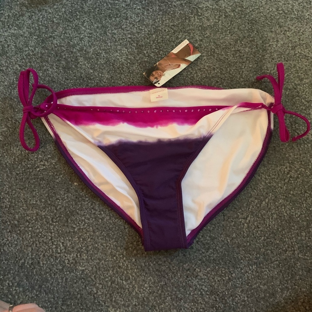 NWT tie dye swim bottoms. Xhilaration size XL
